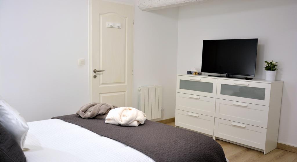 Arles' Haven - Le Loft Du Centre Apartment Room photo